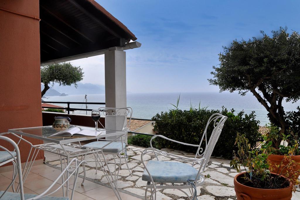 Tereza House Apartment Glyfada  Ngoại thất bức ảnh